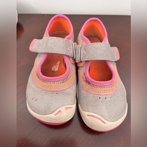 Plae Emme size 8.5
